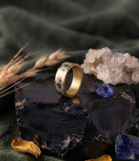 Bague en Acier Inoxydable - Or . Taille  17 à 21